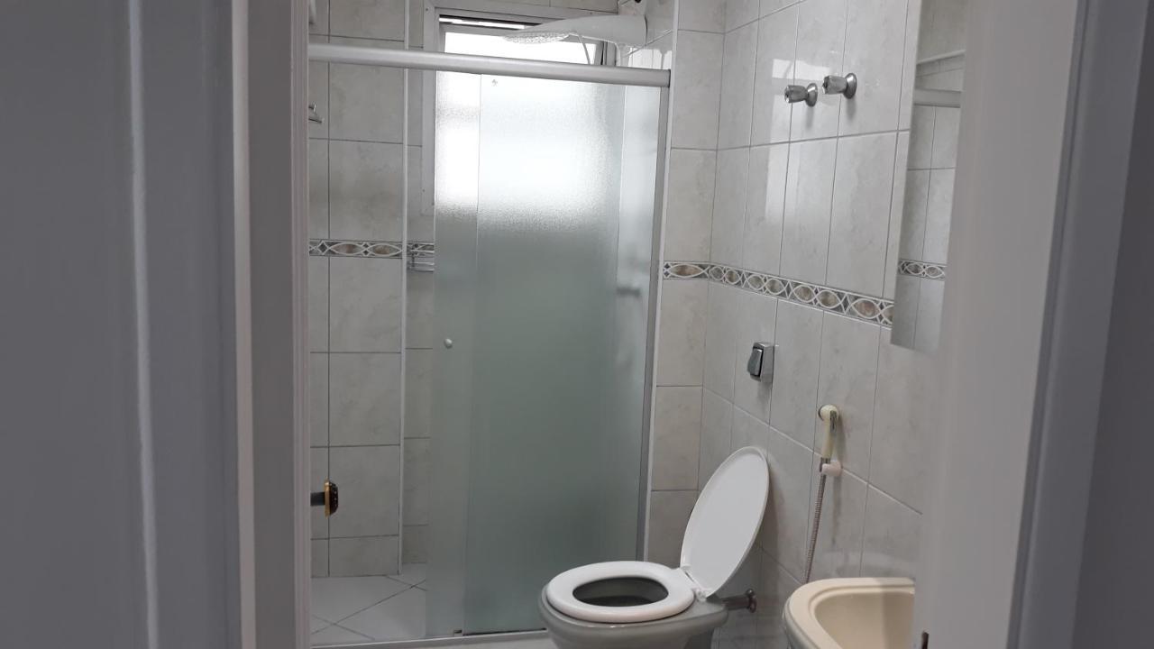 Otimo Apto Em Pitangueiras A Uma Quadra Da Praia C/ 2 Vagas E Ar Condicionado. Guaruja Bagian luar foto